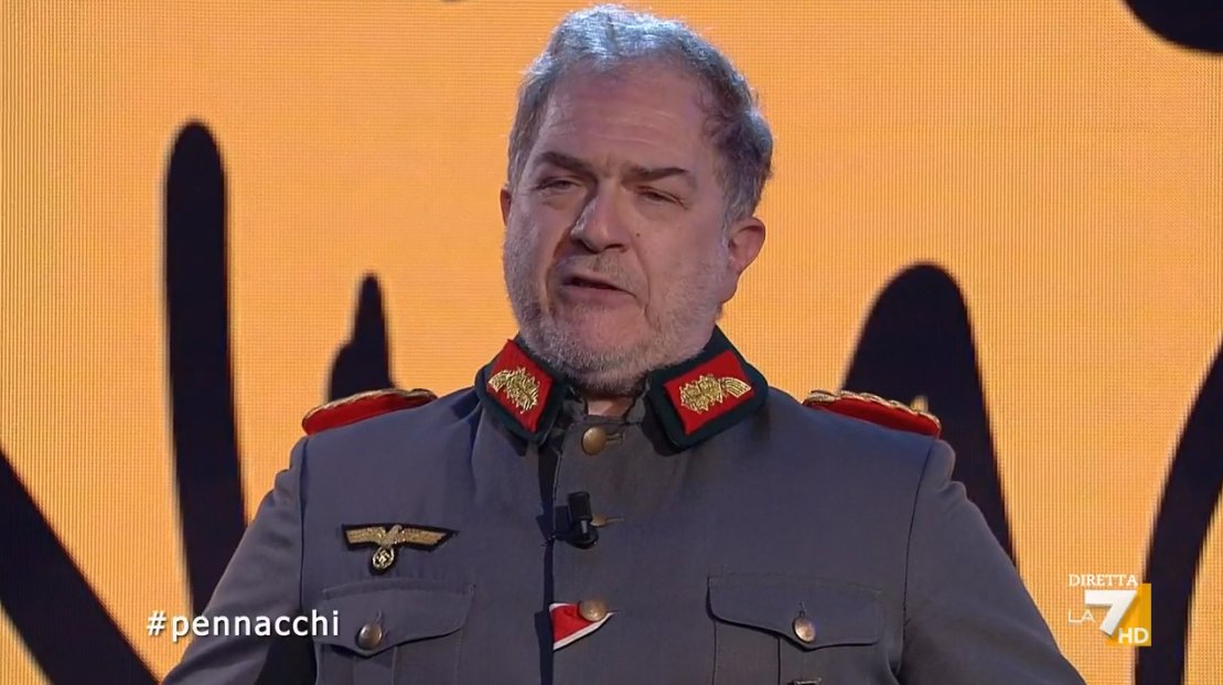 Pennacchi interpreta il maggiore Graziani Cadorna e fa una parodia di Orsini: "Arrendetevi!"