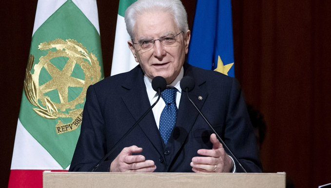 Mattarella: "Chi si disinteressa dell'Ucraina, dimentica i valori della Resistenza e la Liberazione dal regime fascista"