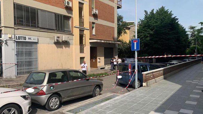 Modena, muore una bambina di 4 anni precipitando dal balcone