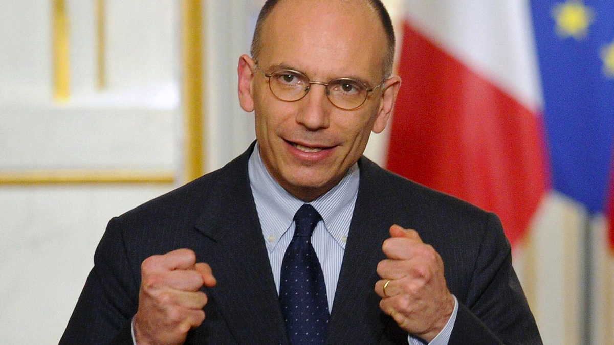 Letta, ironia su Meloni: "Io per l'abisso della morte? Mi arrendo subito.."