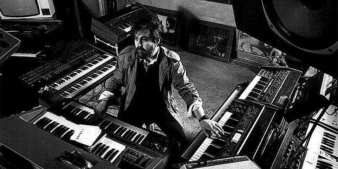 L'addio a Vangelis, il maestro delle colonne sonore è morto a 79 anni