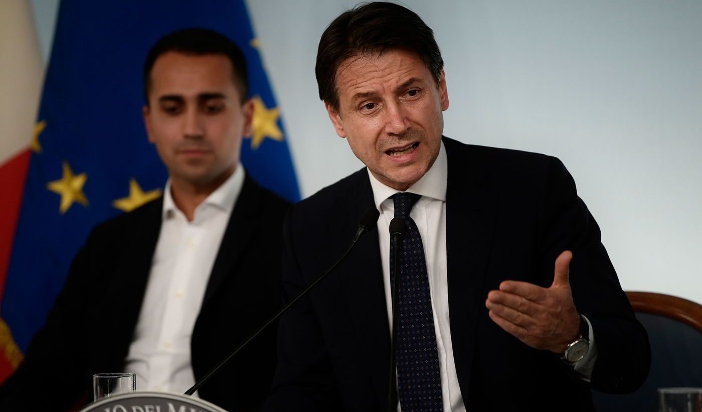 Di Maio attacca Conte e dentro M5s scoppia la rissa tra voci di scissioni e rinfacci