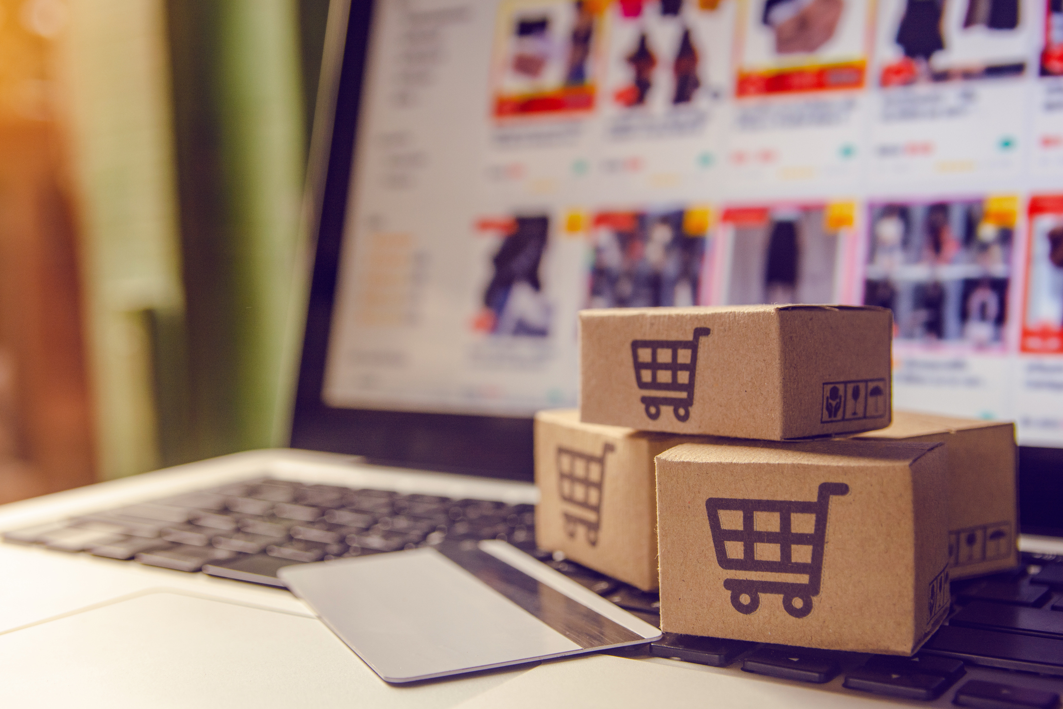 Come gestire un e-commerce: organizzare un negozio online