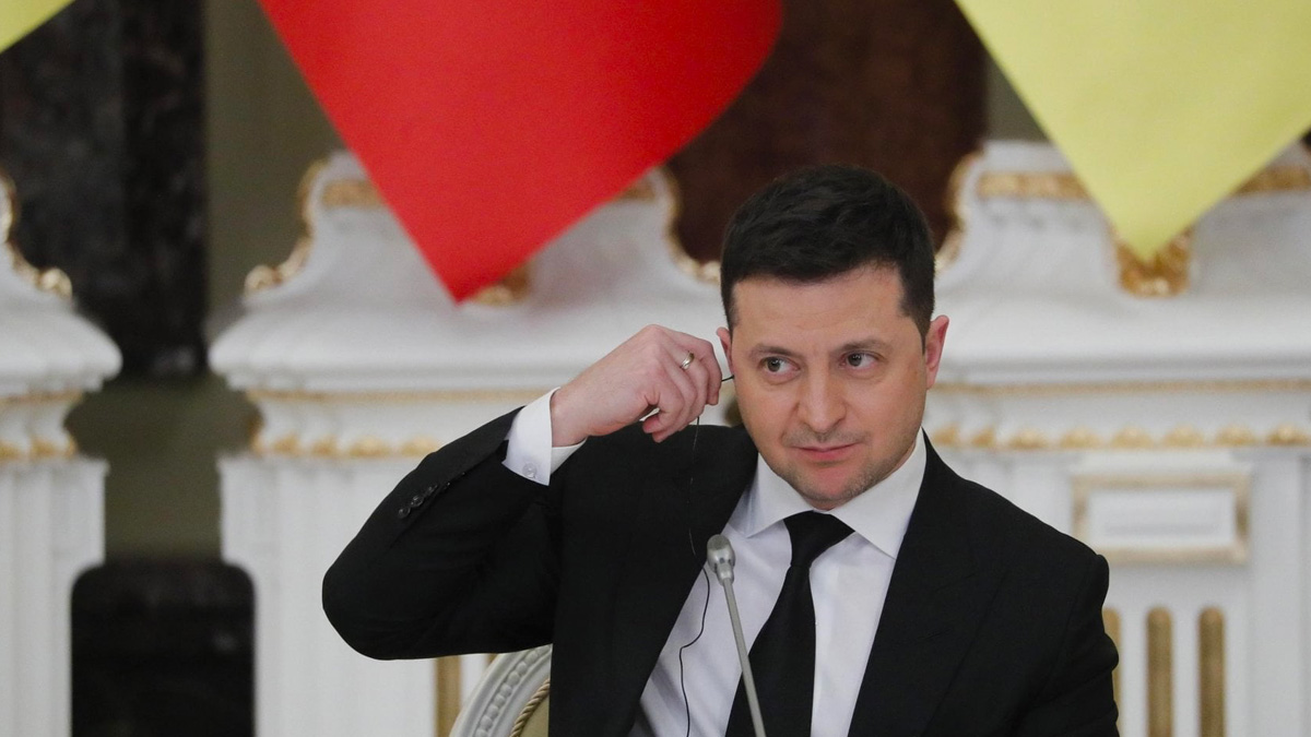 Ucraina, Zelensky contro Amnesty International: "Giustificano Mosca, intollerabile"