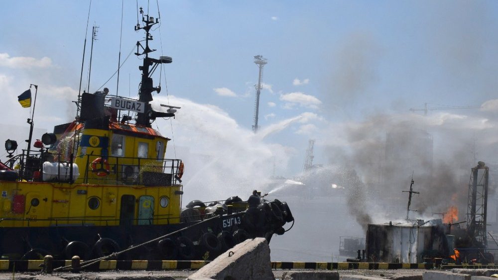 Ucraina, 5 missili russi verso Odessa: solo due sono stati abbattuti