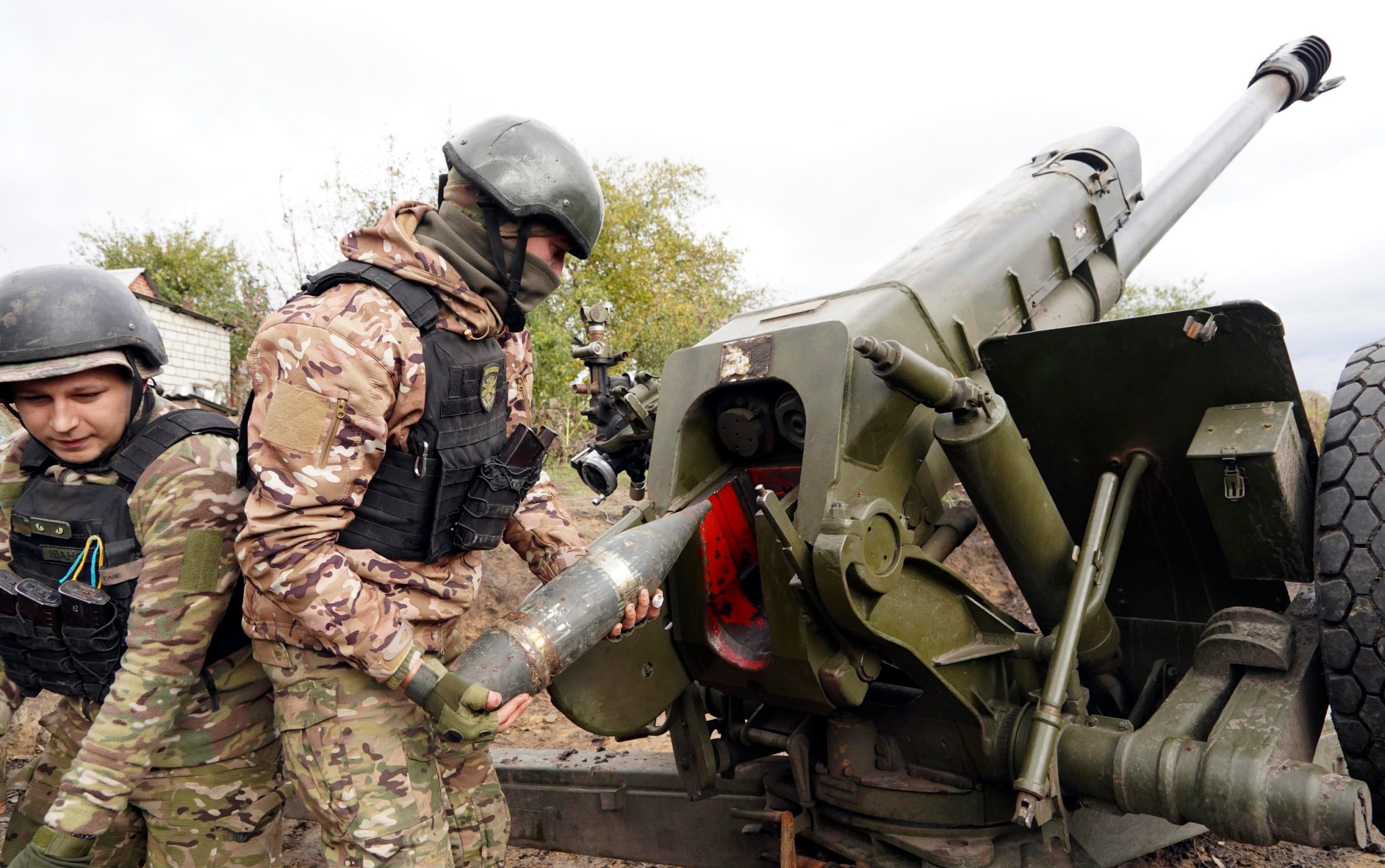 I filo-russi: "Sei persone uccise nel Luhansk durante bombardamenti ucraini"