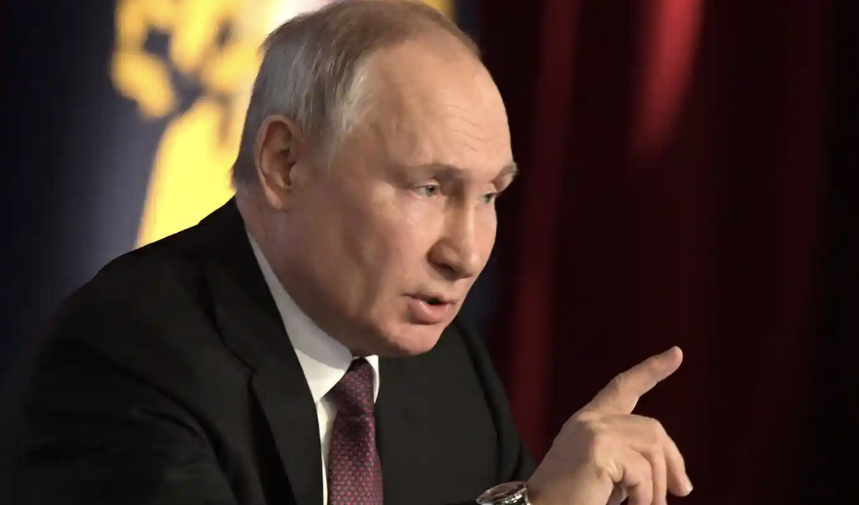 Il decreto di Putin: "Vuoi diventare russo ? Vai in guerra, combatti e avrai la cittadinanza"