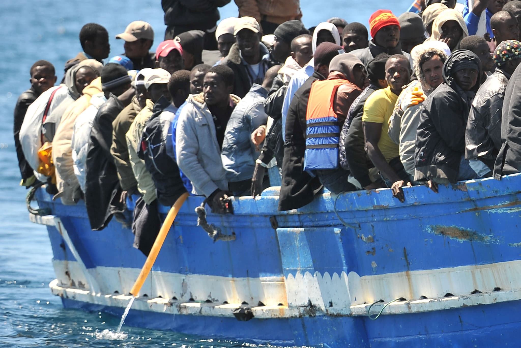 Migranti, la destra sceglie lo stato d'emergenza per derogare dalle norme vigenti