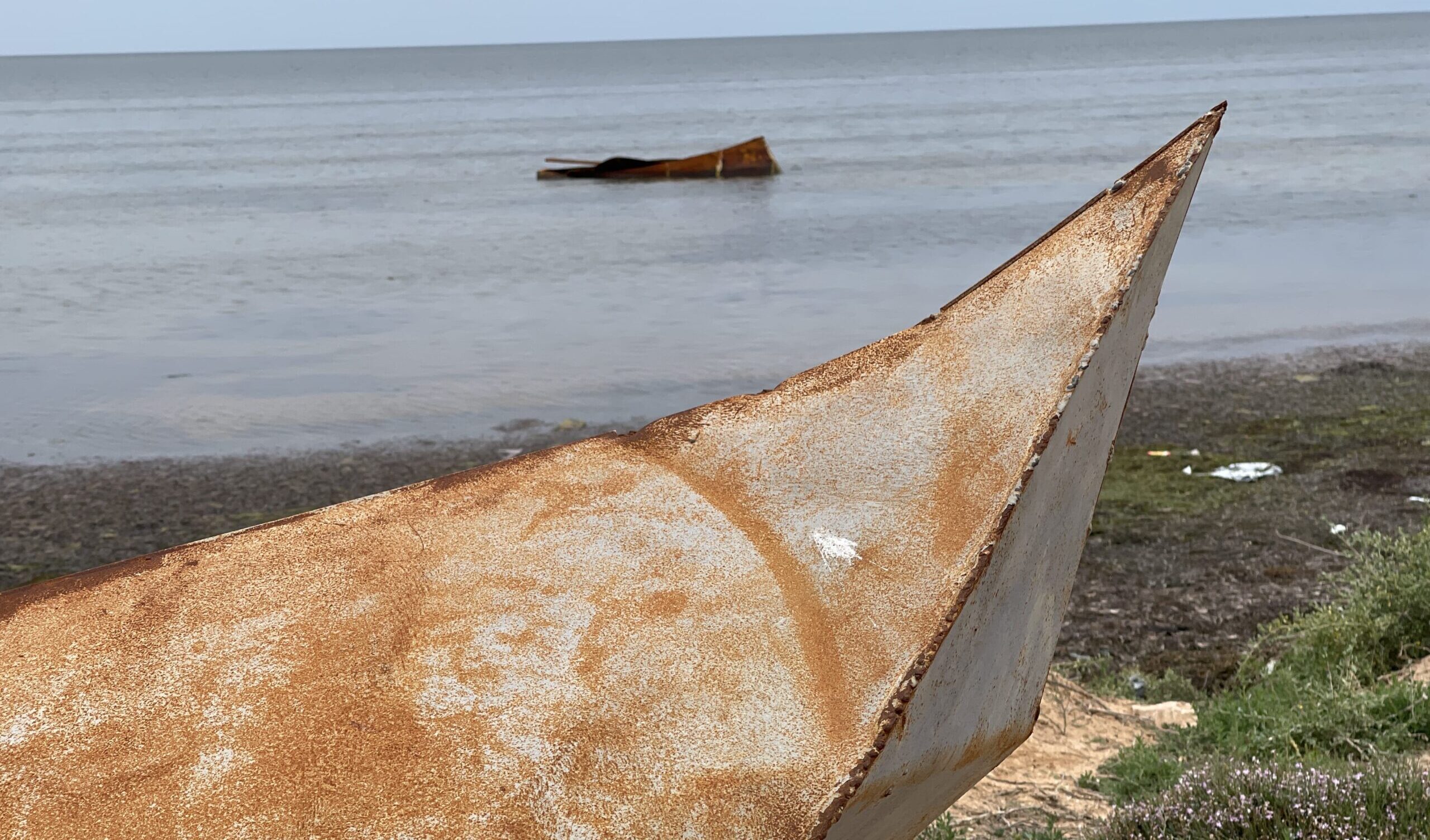 "Pirati"nel Mediterraneo: rubano i motori delle barche cariche di disperati