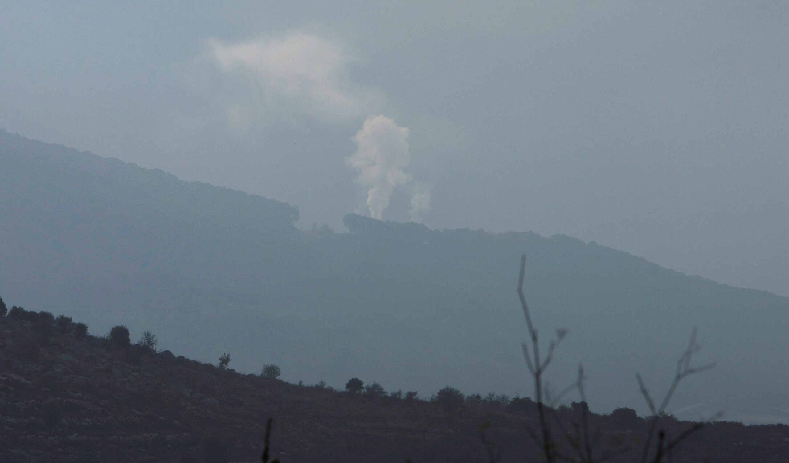 Israele, Hezbollah lancia razzi  su un'area contesa lungo le alture di Golan