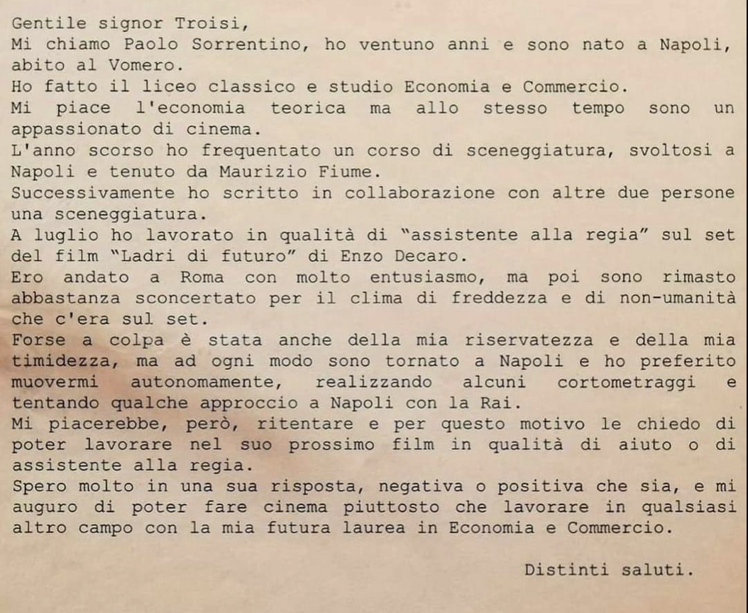 La commovente lettera di un 21enne Paolo Sorrentino al suo idolo: "Gentile signor Troisi..."