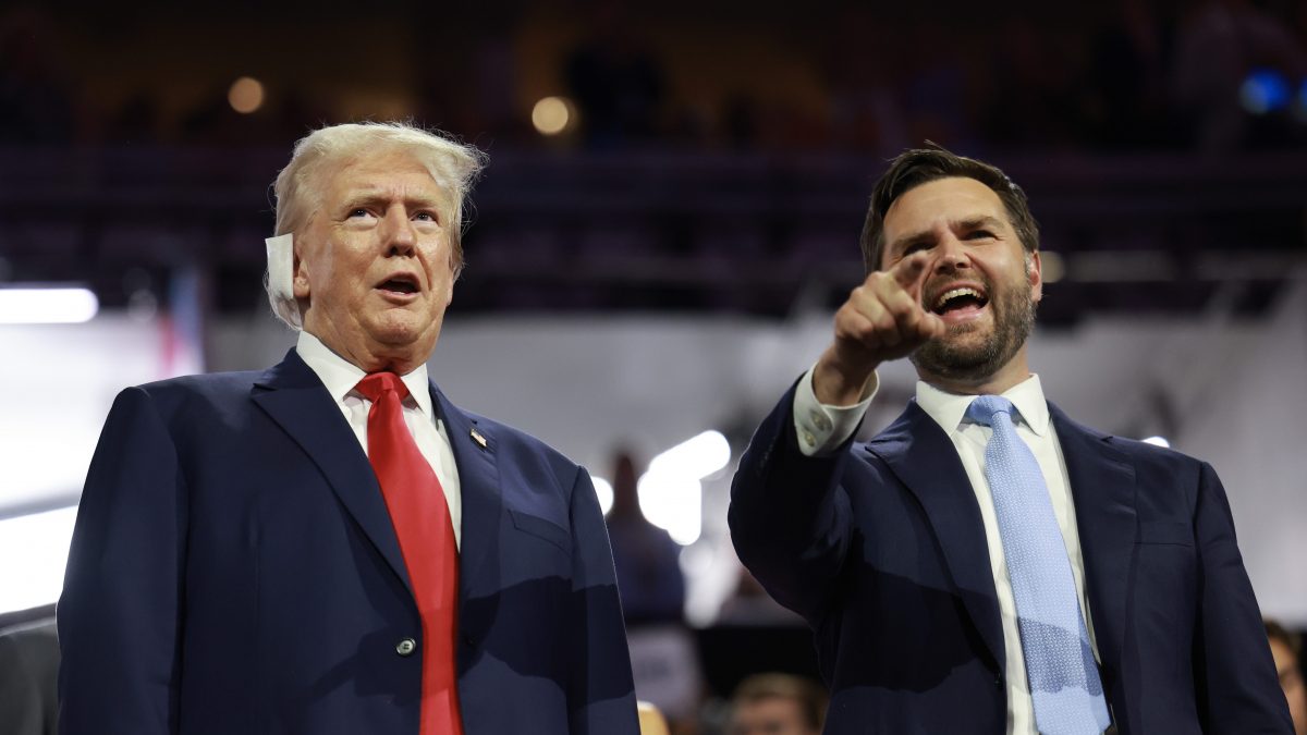 JD Vance: spuntano mail nelle quali definiva Trump 'uomo cattivo' e 'moralmente riprovevole'