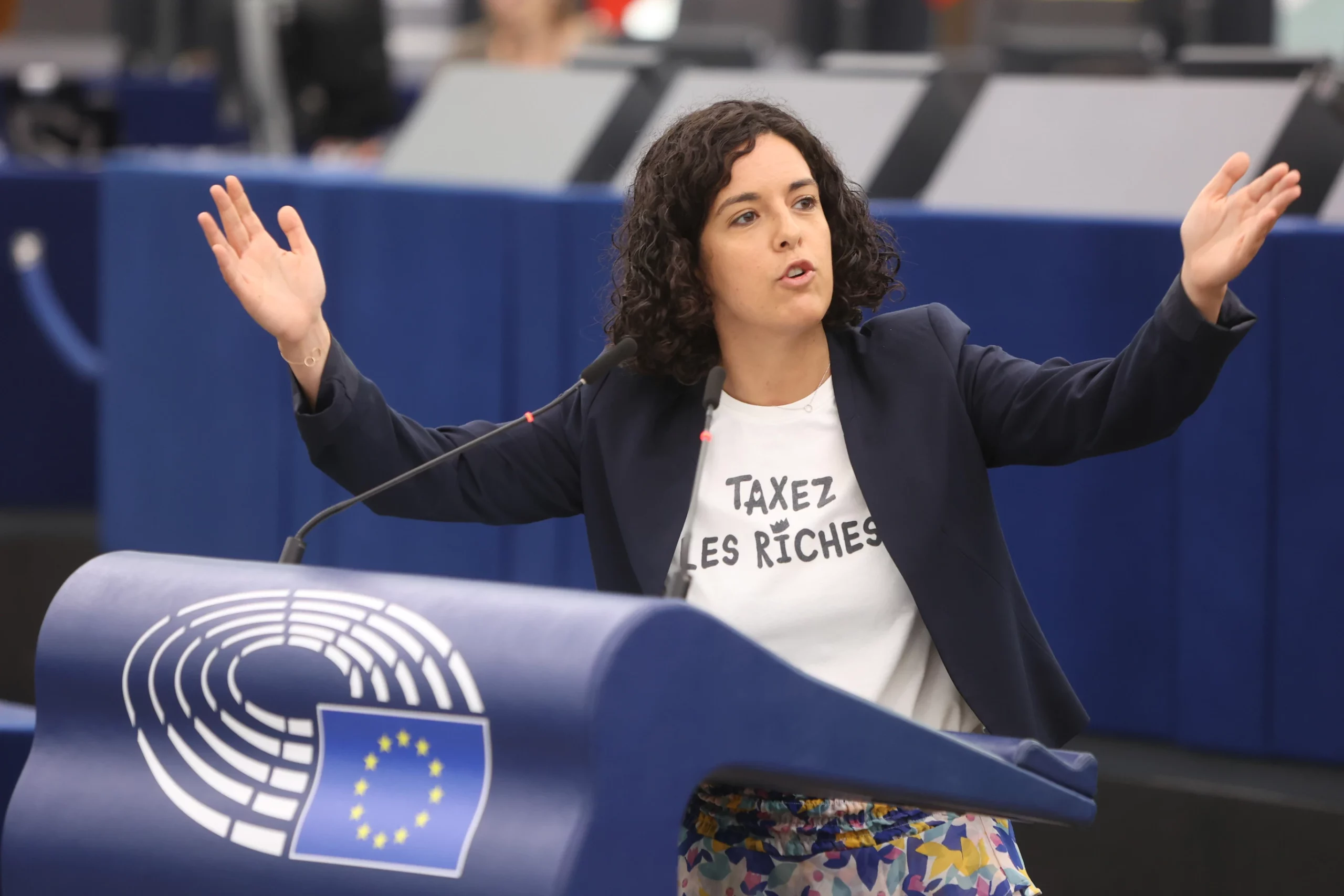 La Sinistra europea voterà contro Ursula con der Leyen: "I cittadini sono stanchi di questi accordi clandestini"