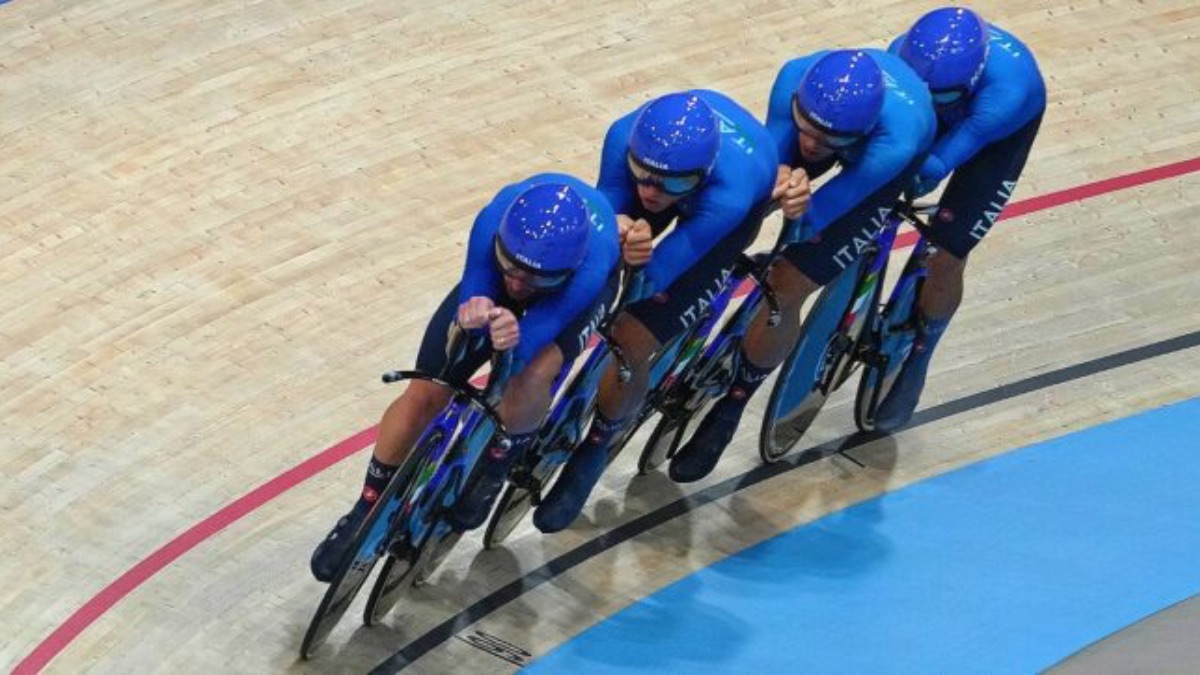 Trionfo nell'inseguimento a squadre di ciclismo: medaglia di Bronzo per gli azzurri