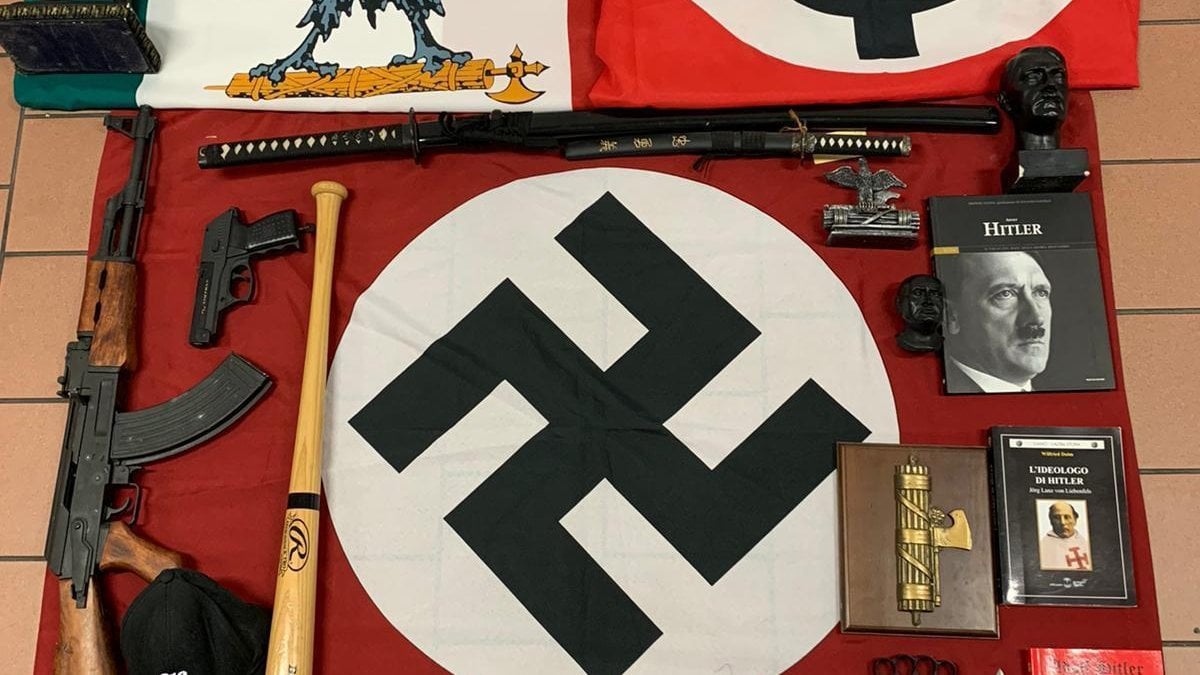 Neo-nazisti: arrestati 12 aderenti al gruppo Werwolf Division", associazione con finalità di terrorismo