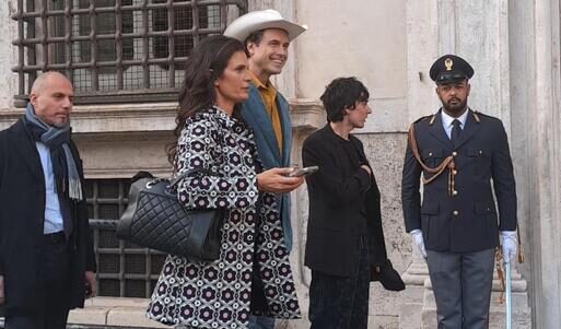 Il cow boy Kimbal Musk a Palazzo Chigi: se sei ricco tutte le porte sovraniste di spalancano