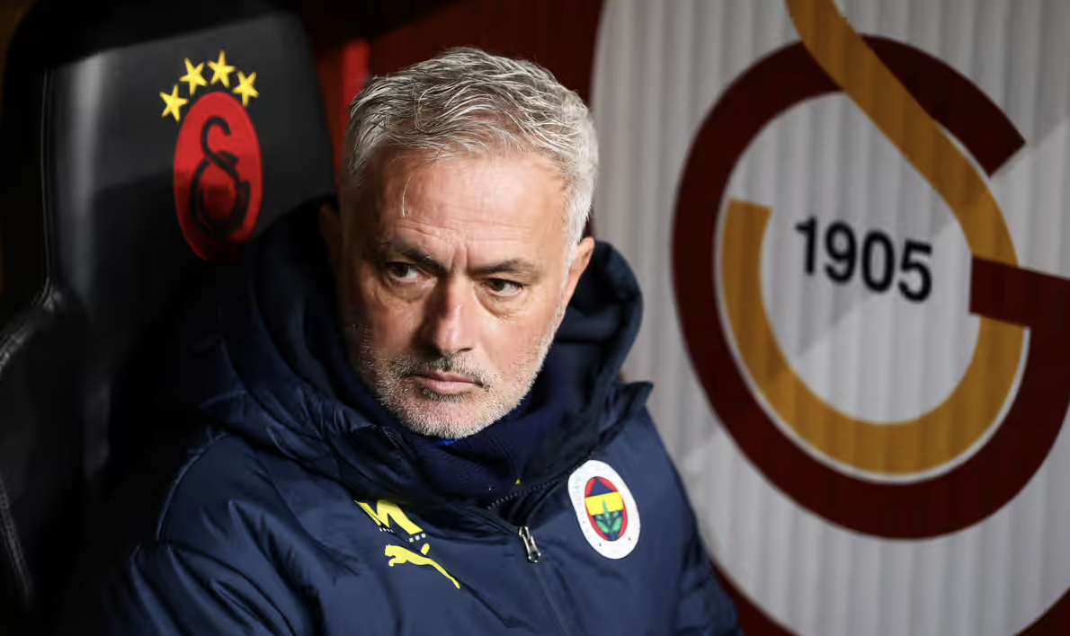 Il Galatasaray accusa Mourinho di razzismo e annuncia azioni legali