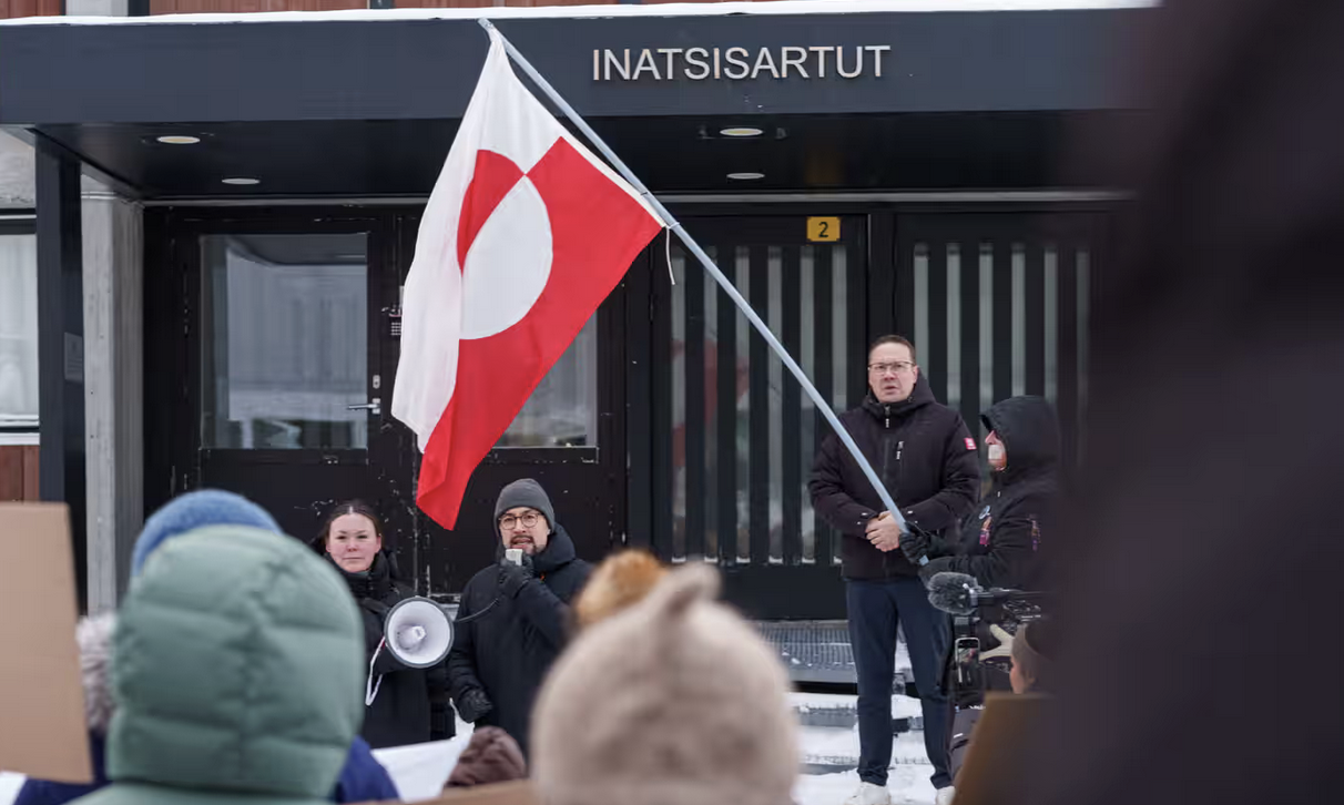 Gli 007 danesi indagano sulle interferenze russe sulle elezioni parlamentari in Groenlandia