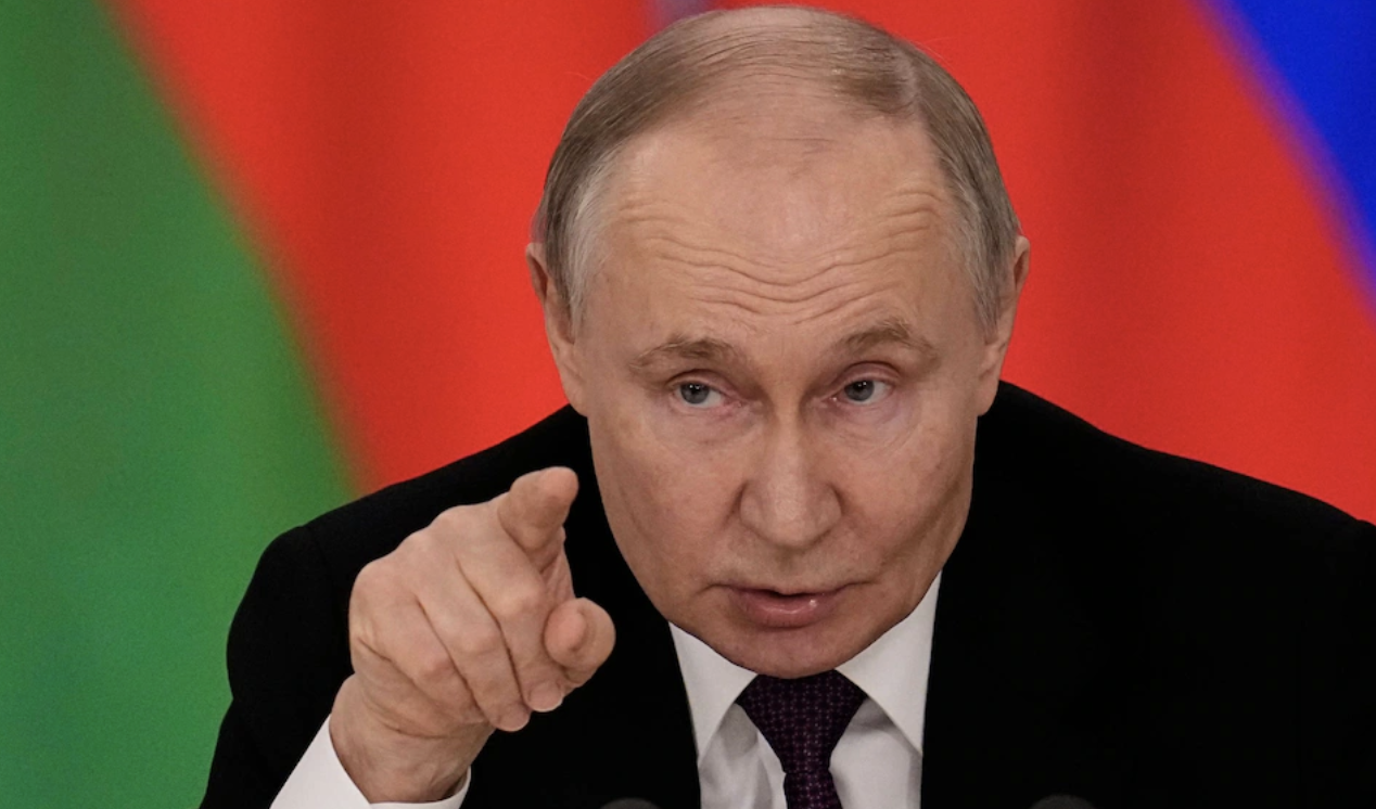 Gli 007 dicono che Putin considera debole e manipolabile